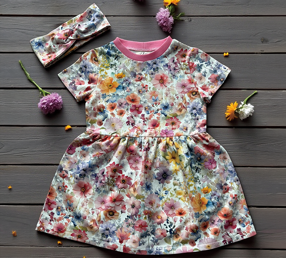 Handmade šatičky pro malé princezny ve barevné luční květy